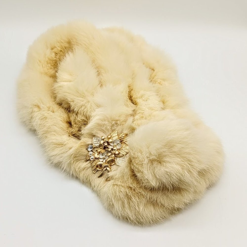 Vintage Fur Collar Brushed Matte Gold Pearl Rhinestone Floral Leaf Pin - Picture 5 of 5